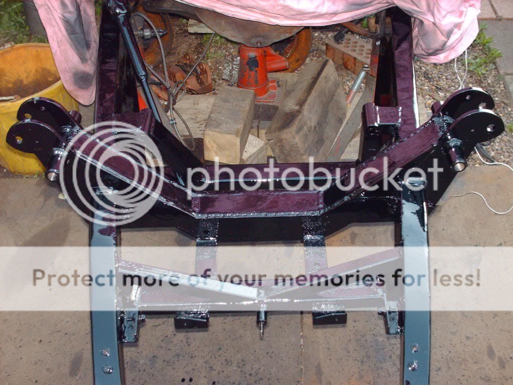 http://i468.photobucket.com/albums/rr41/spanners1964/crossmember001_zps319b4688.jpg