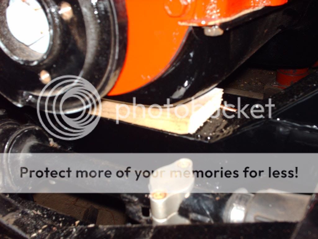 http://i468.photobucket.com/albums/rr41/spanners1964/enginein004_zps64a3db09.jpg