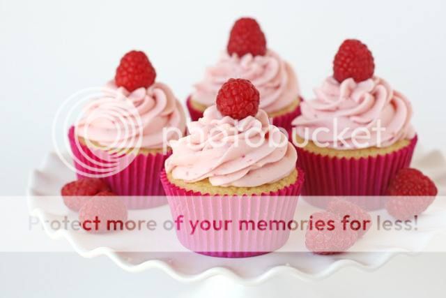 Raspbery nay còn gọi là phúc bồn tử tươi, trái cây giàu chất dinh dưỡng và chống lão hóa. - 1