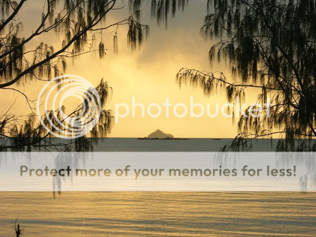 Sunrise at Dingo Beach with Ratray Island Pictures, Images and Photos