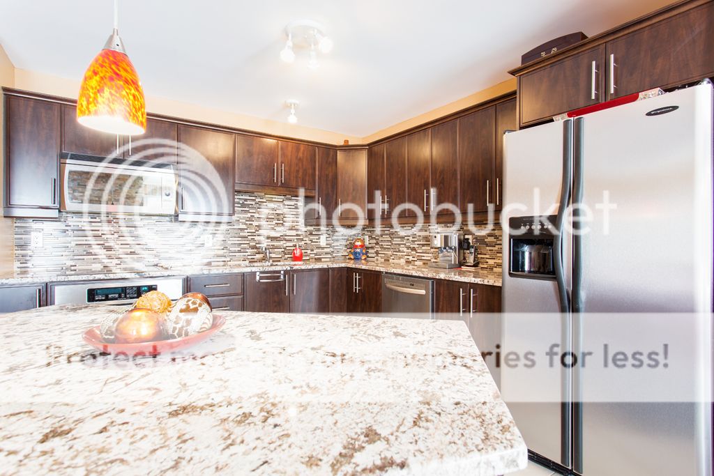 IMAGE: http://i468.photobucket.com/albums/rr48/janek777/IMG_2278_zps15e8b918.jpg