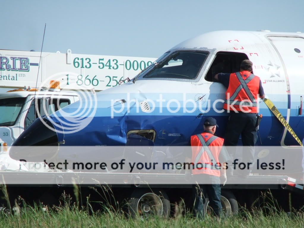 IMAGE: http://i468.photobucket.com/albums/rr48/janek777/June17012.jpg