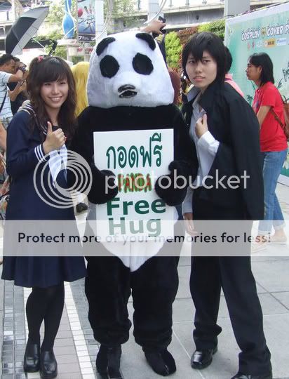 http://i468.photobucket.com/albums/rr49/Kobatochan-chu/217766_10150149492006990_566056989_7221846_3764557_n.jpg