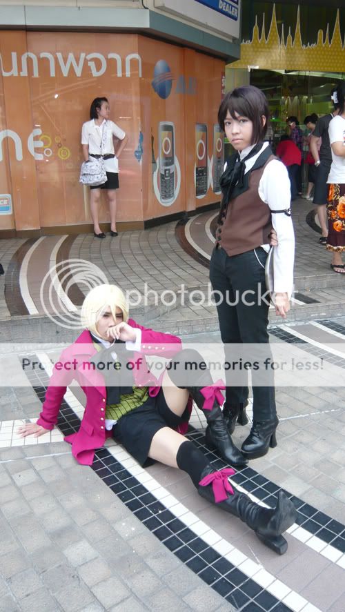http://i468.photobucket.com/albums/rr49/Kobatochan-chu/P1210064.jpg