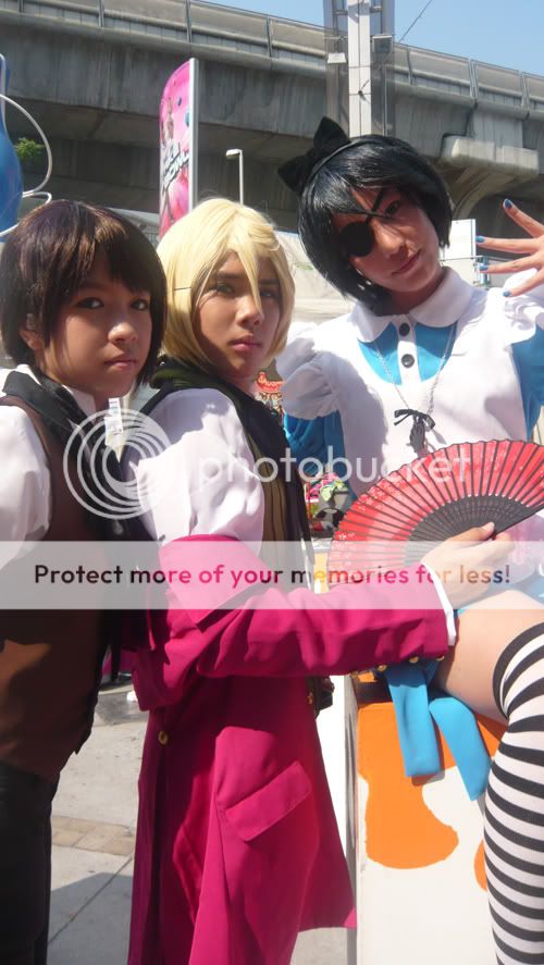 http://i468.photobucket.com/albums/rr49/Kobatochan-chu/P1210207.jpg