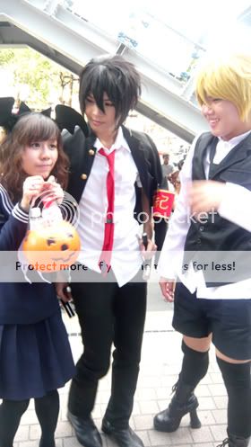 http://i468.photobucket.com/albums/rr49/Kobatochan-chu/P1210358.jpg