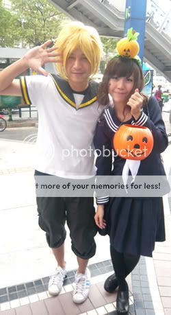 http://i468.photobucket.com/albums/rr49/Kobatochan-chu/P1210478.jpg