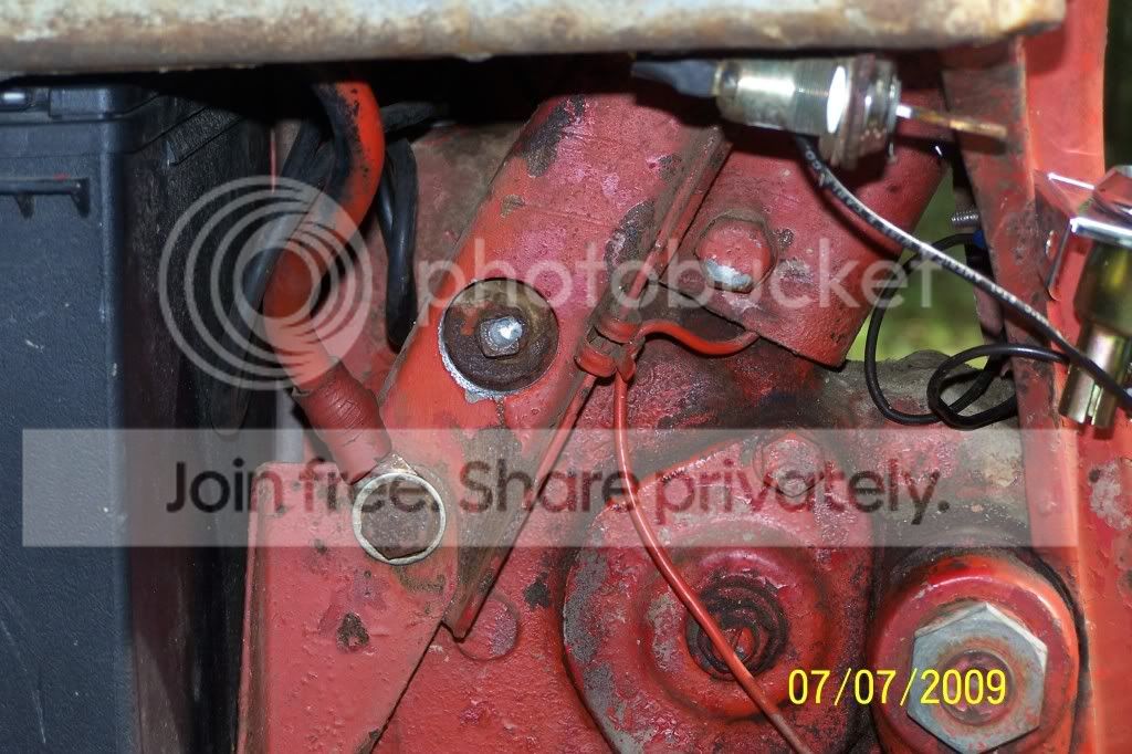 steeringlubeplug001.jpg